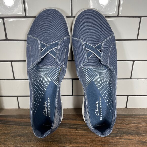 Clarks Breeze Skip Womens Size 8.5 Wide Shoes Blue Denim Sparkle Comfort Slip On - Picture 6 of 12